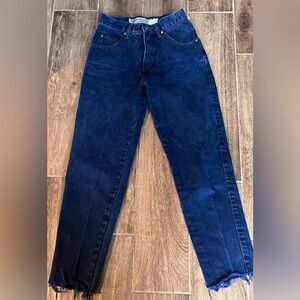 Vtg Levi's 900 Series Kids Unisex Denim Jeans Sz 4/5 Dark Distressed Hem 22” USA